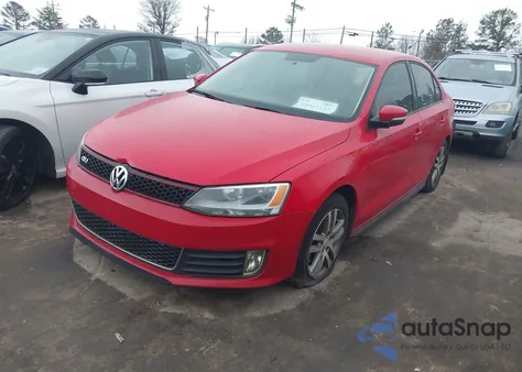 2014 Volkswagen Jetta 1.8T Se from USA, damaged, VIN 3VWD17AJ3EM293425